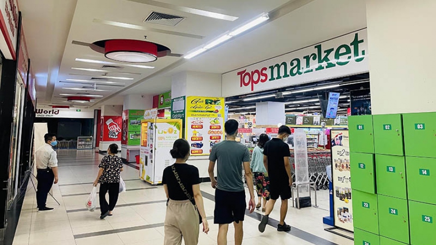 First Tops Market makes debut in Hanoi